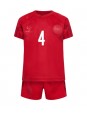 Dänemark Simon Kjaer #4 Heimtrikotsatz für Kinder WM 2022 Kurzarm (+ Kurze Hosen)
